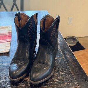 Ariat Darlin Boots